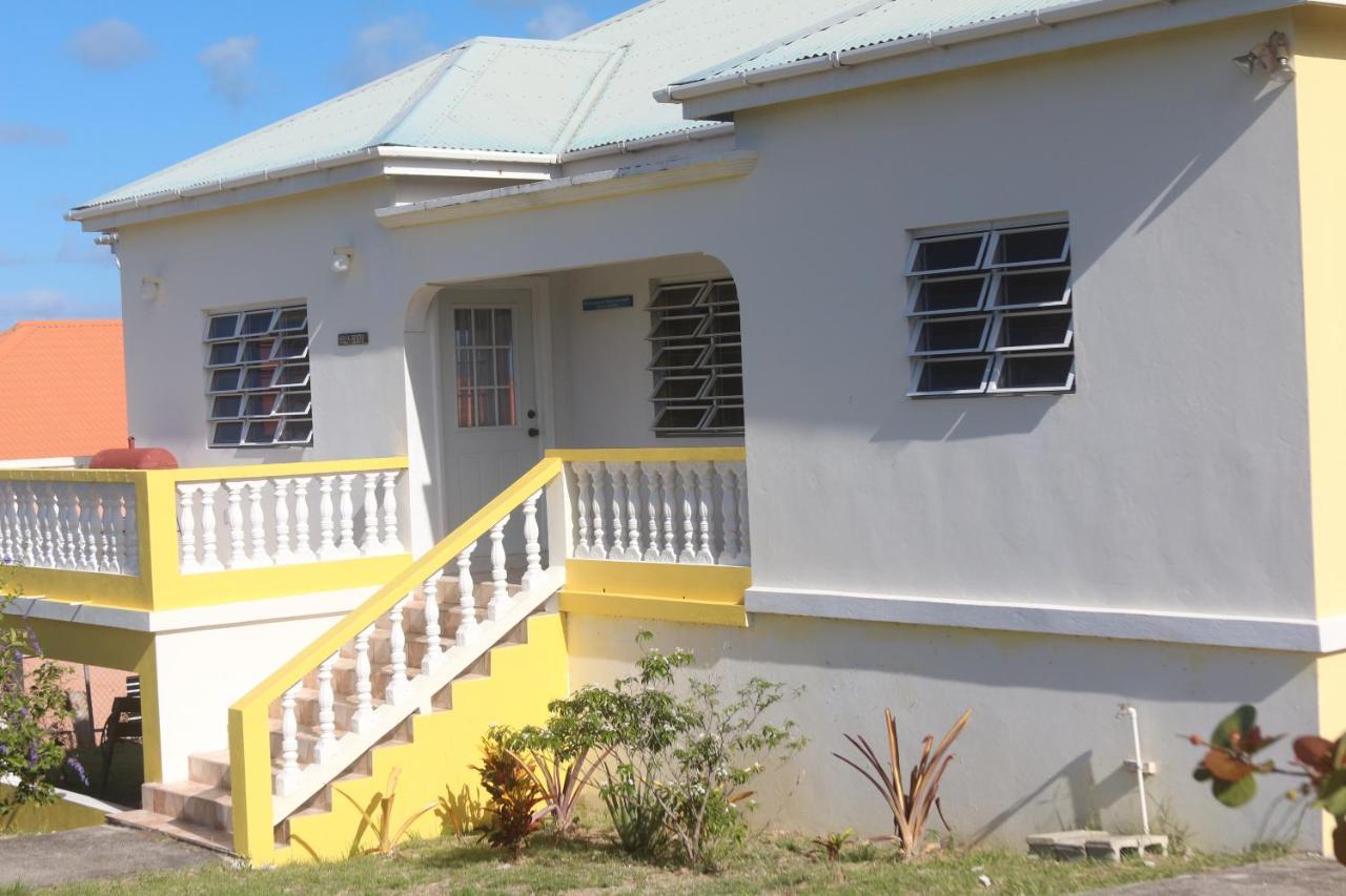 Villa Benito Nevis Eksteriør billede